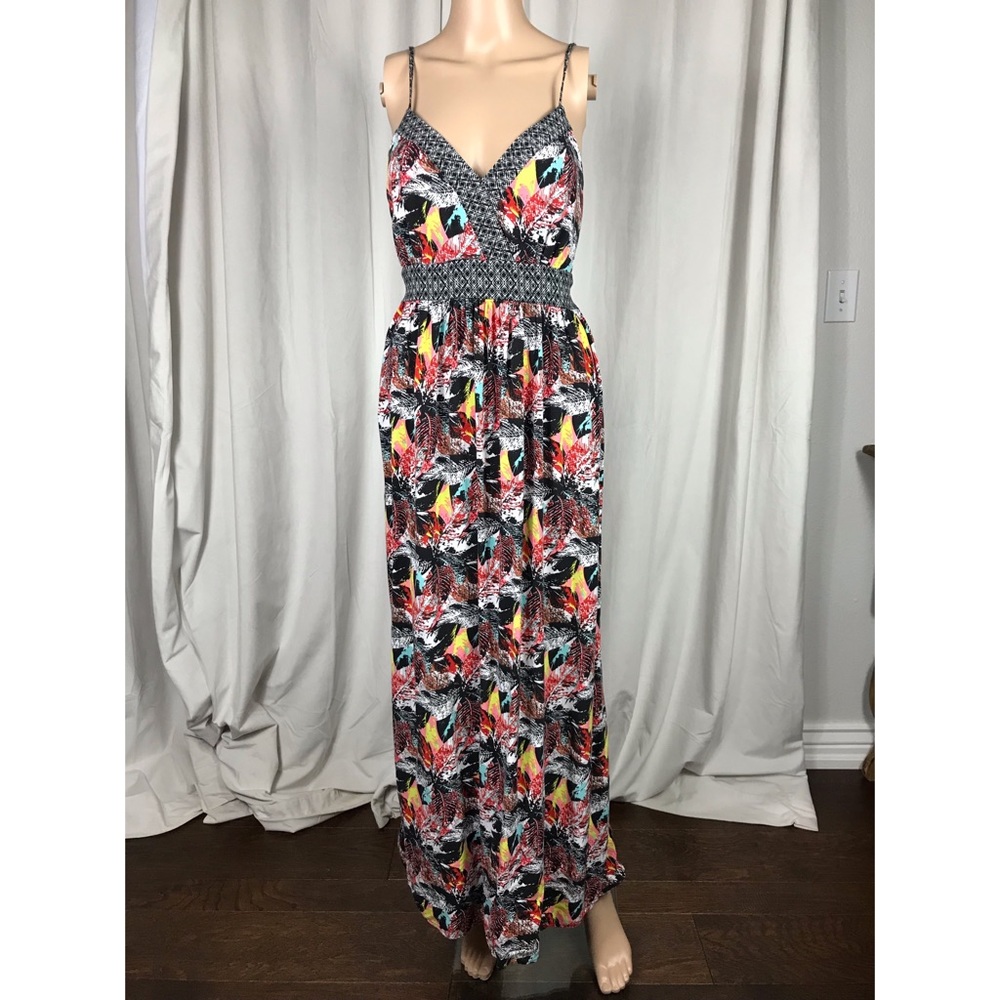Black Xhilaration Maxi Dress Size L